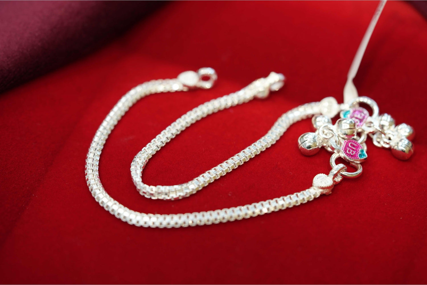 ITALIAN ANKLET GIRLS