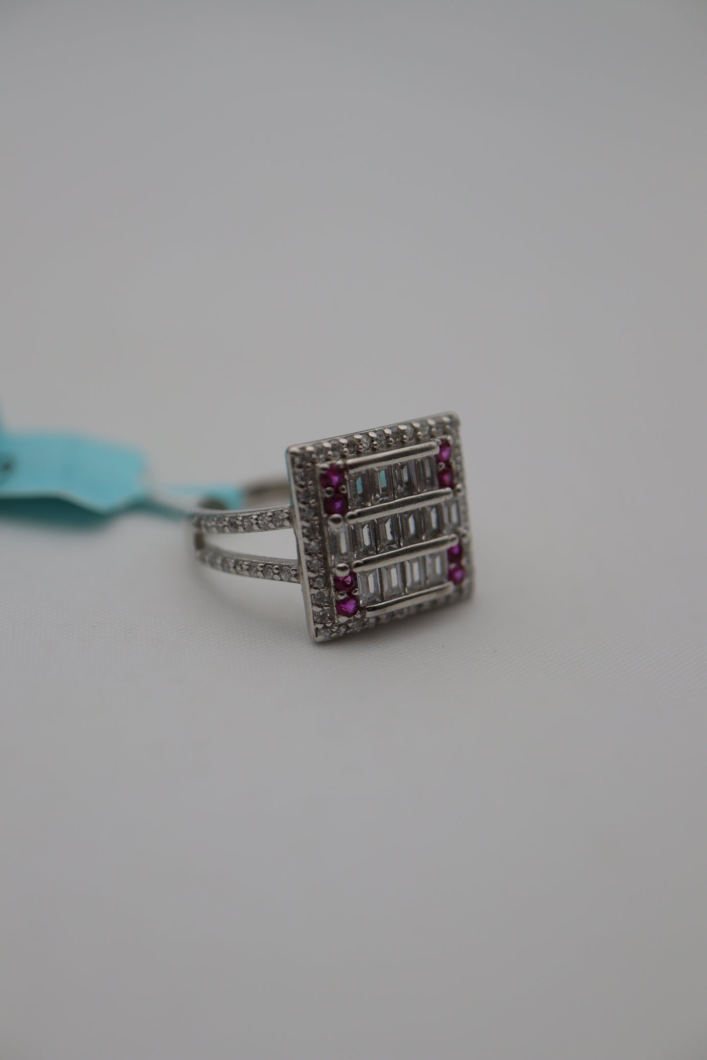 GIRLS RING SIZE 5 GR103