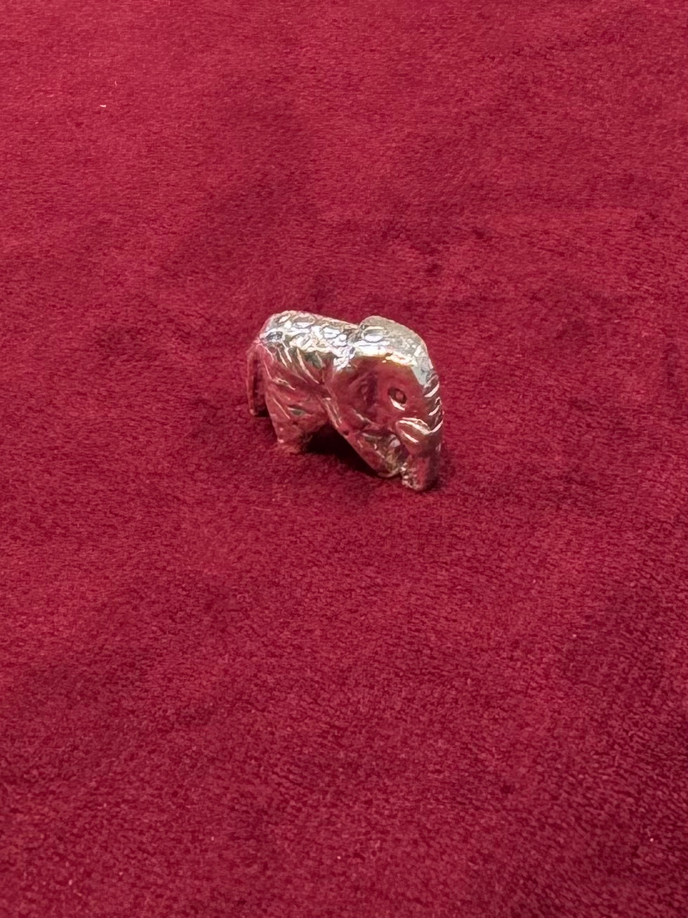 PURE SILVER ELEPHANT PI050