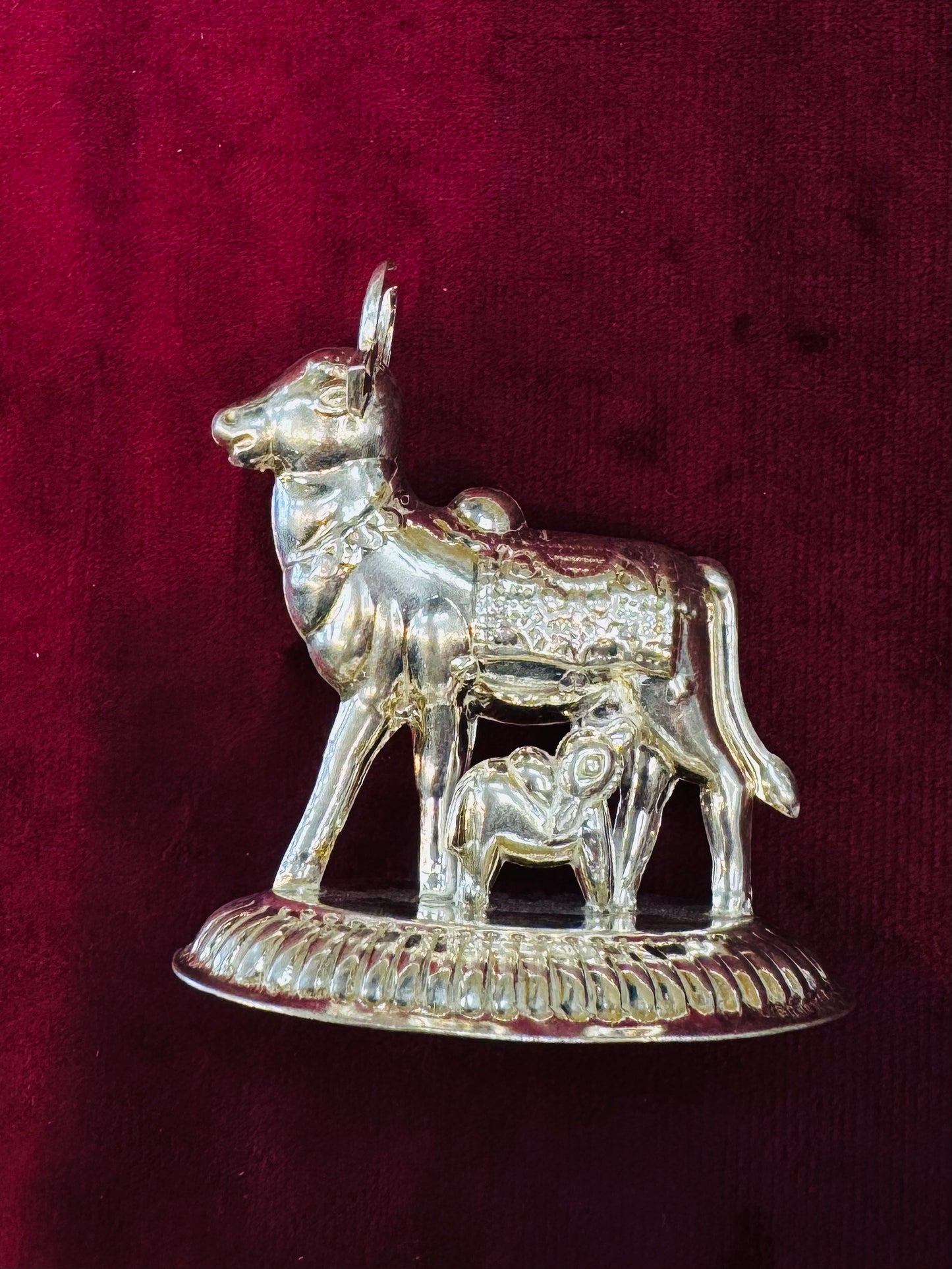 PURE SILVER COW AND CALF PI073