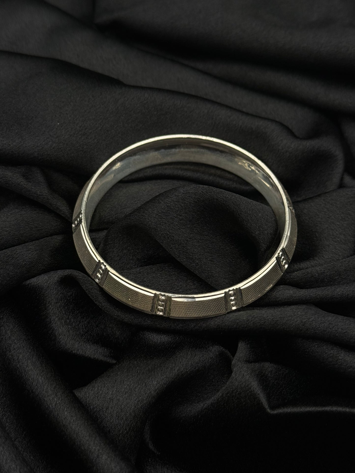 MENS SILVER KADDA SIZE 2.4 MK009