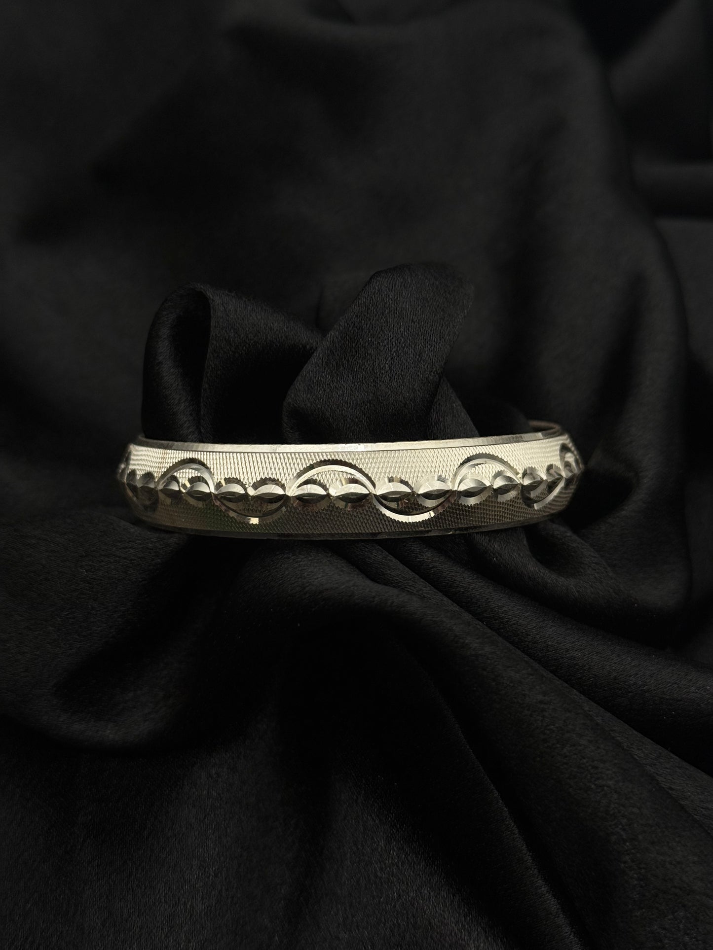 MENS SILVER KADDA SIZE 2.4 MK014