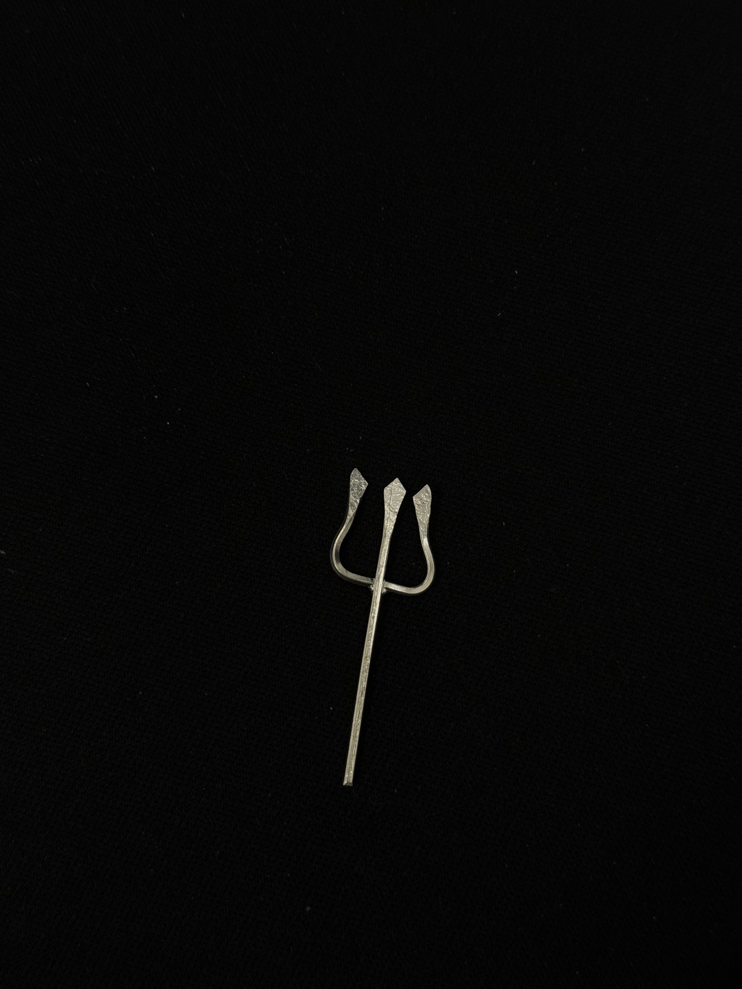 TRISHOOL PURE SILVER PI023