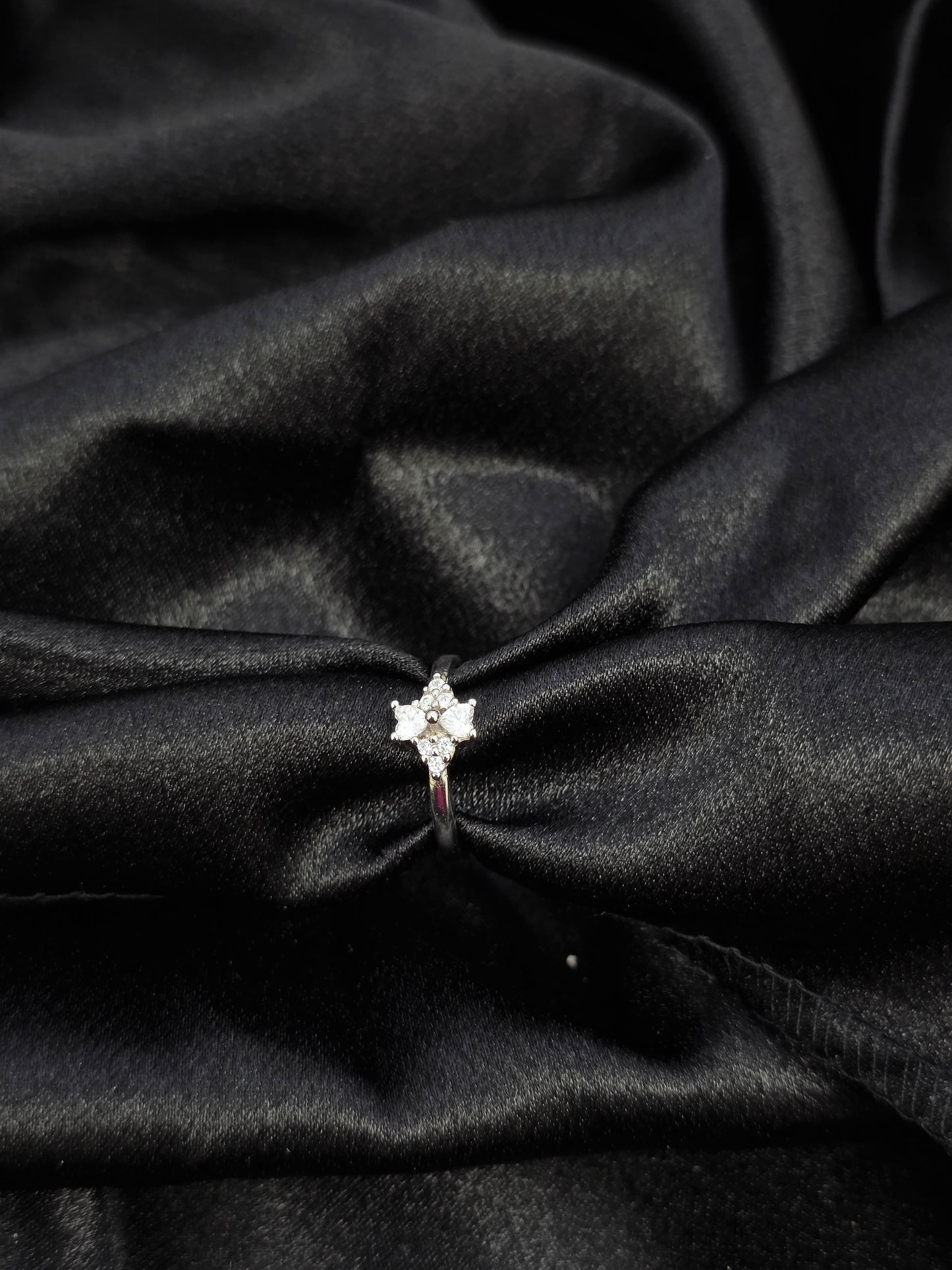 SILVER RING SIZE 6 GR062