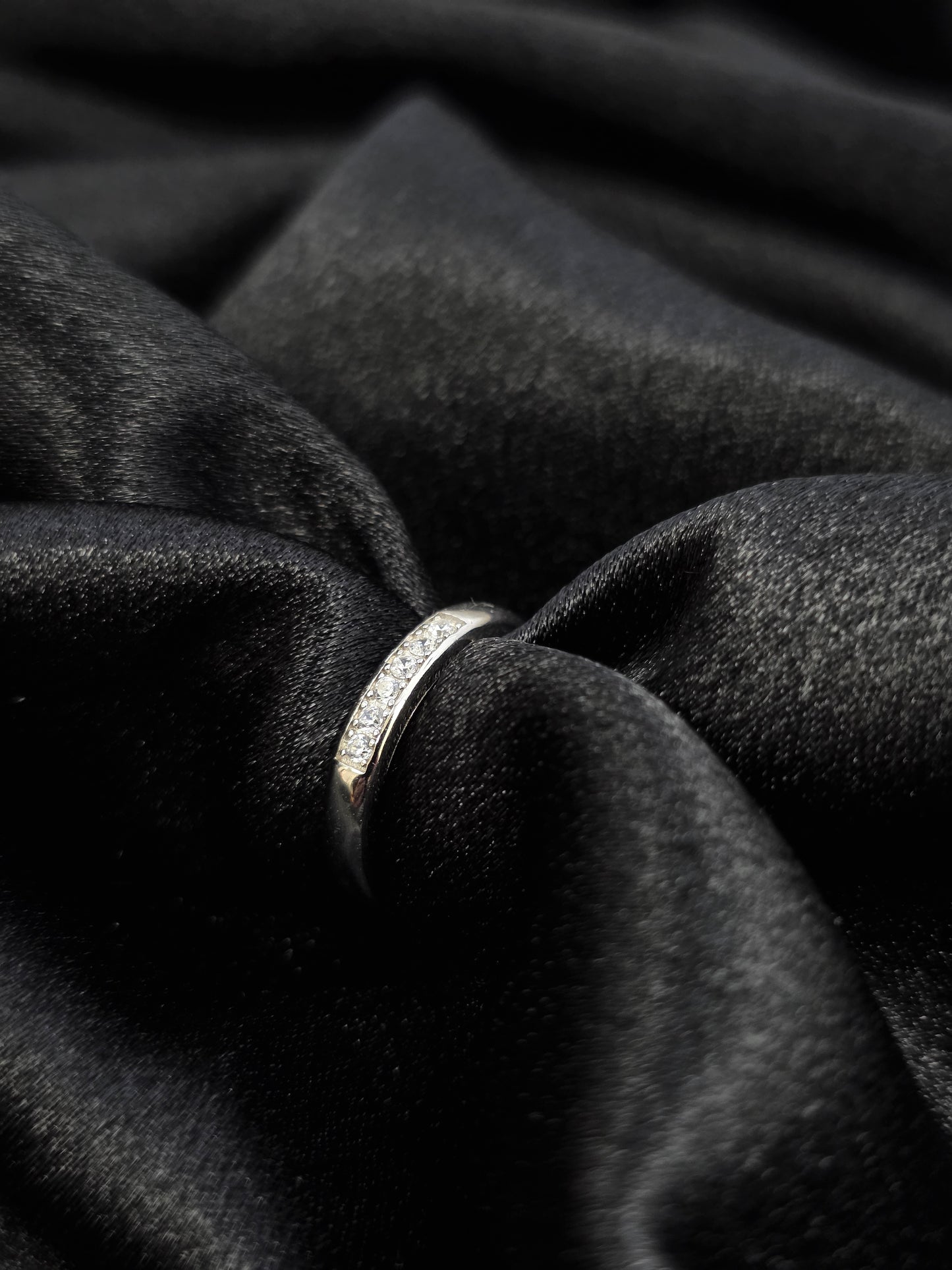 SILVER RING SIZE 5 GR213