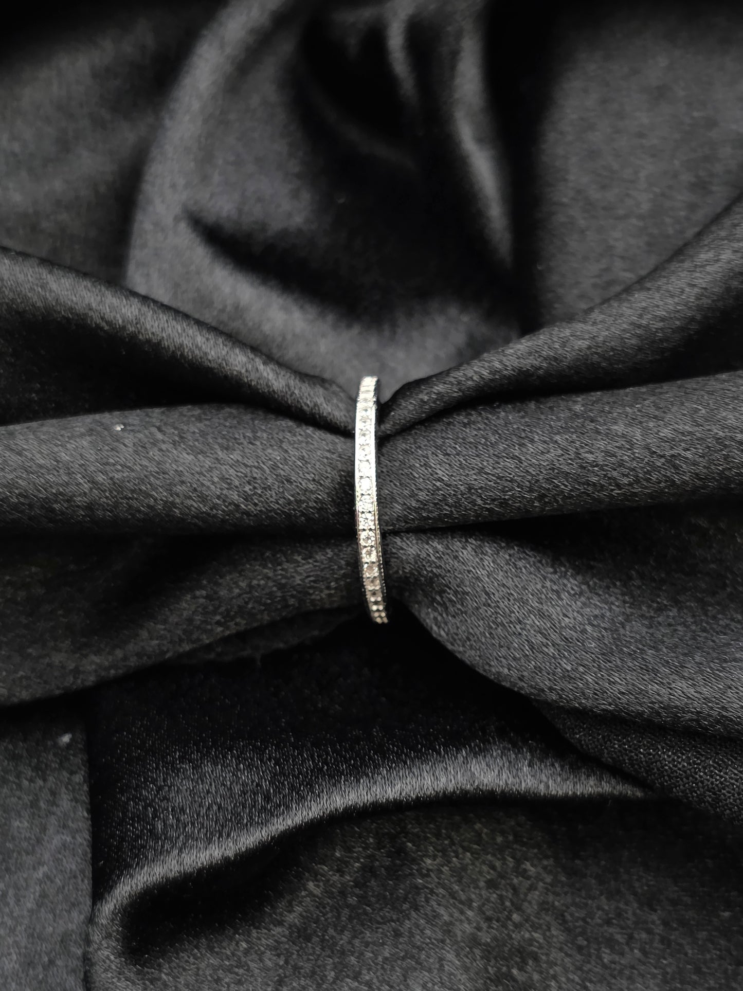 SILVER RING SIZE 8 GR172