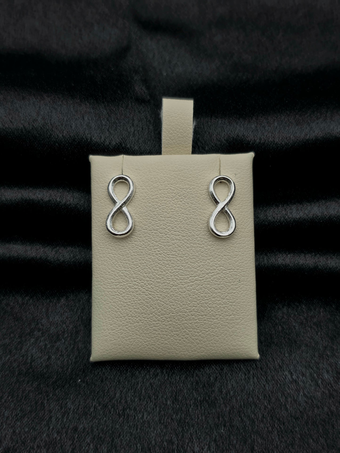 SILVER EAR STUDS GE395