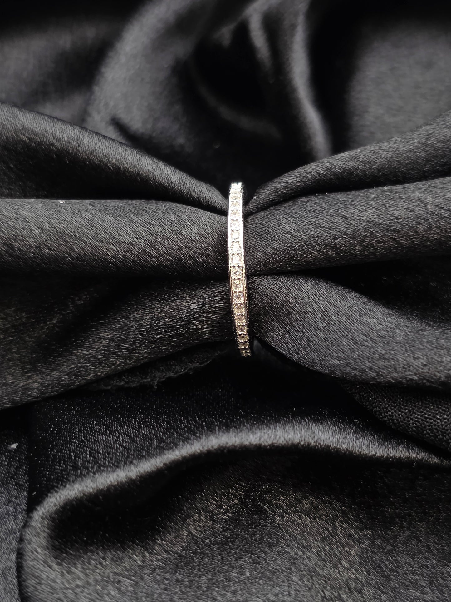 SILVER RING SIZE 8 GR172