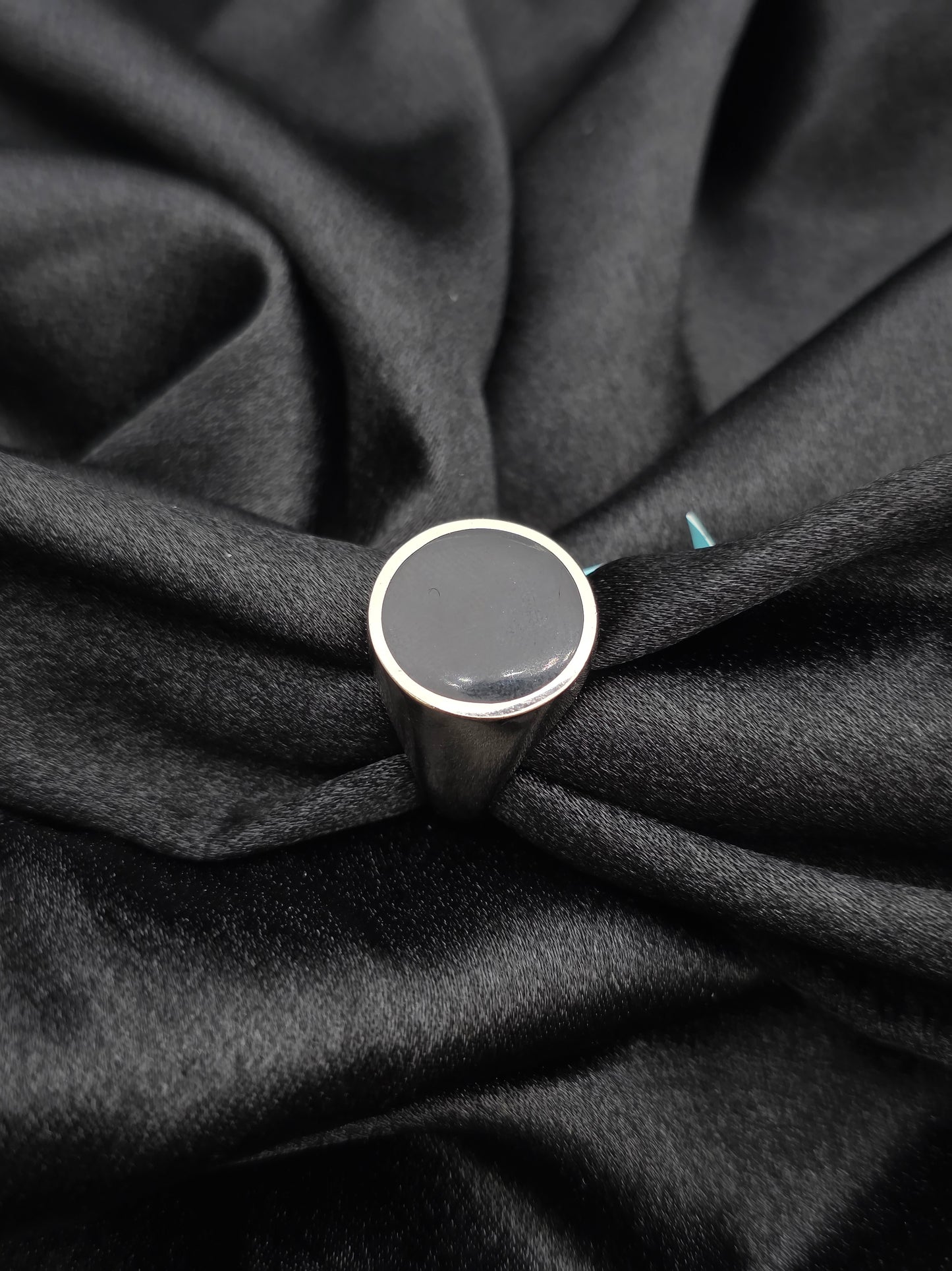 BOYS SILVER RING SIZE 8 BR043