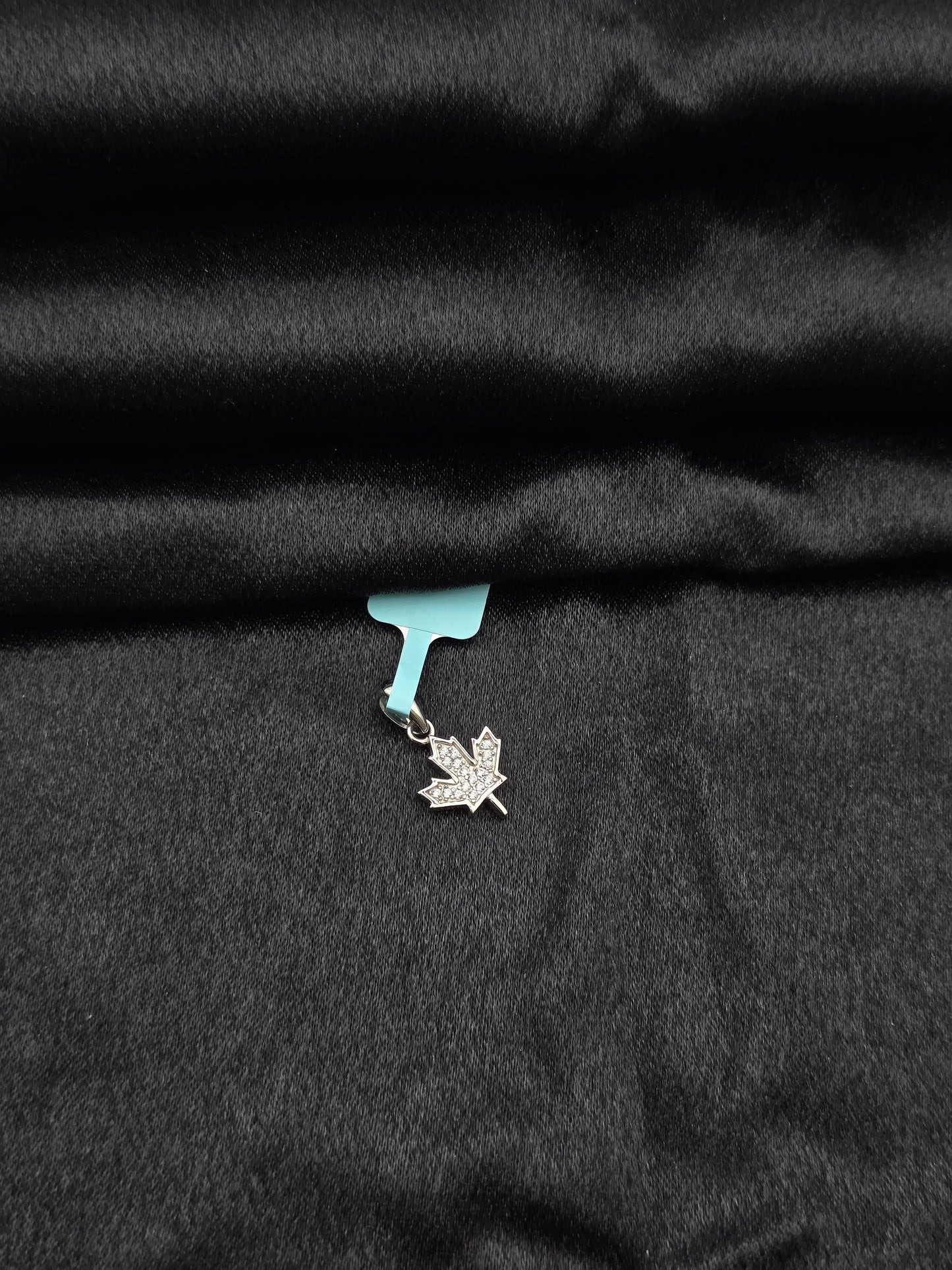 SILVER PENDANT SP057