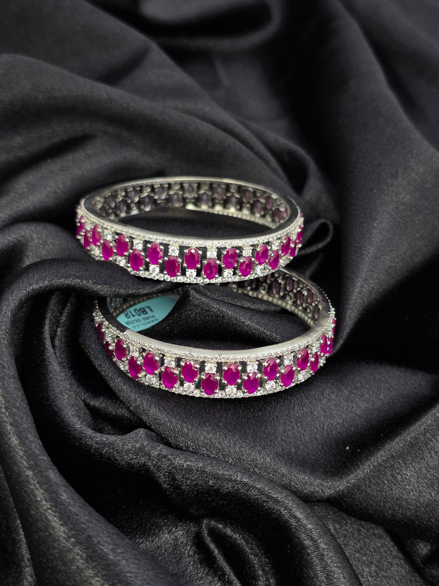 PURE SILVER BANGLES SIZE 2.2 LB018