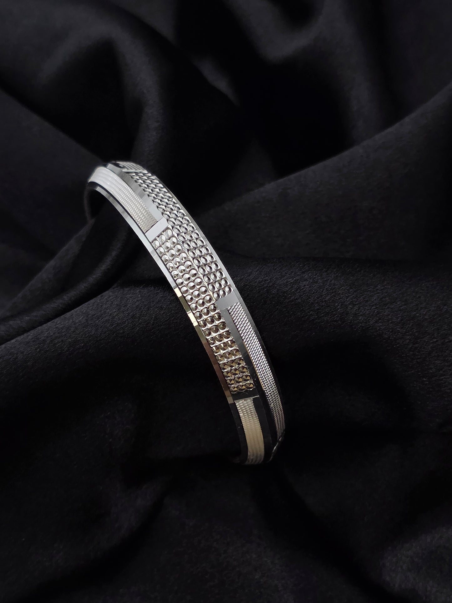 MENS SILVER KADDA SIZE 2.6 MK079