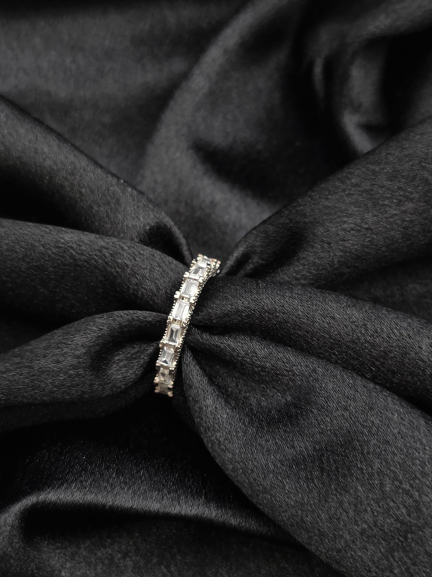 SILVER RING SIZE 7 GR262