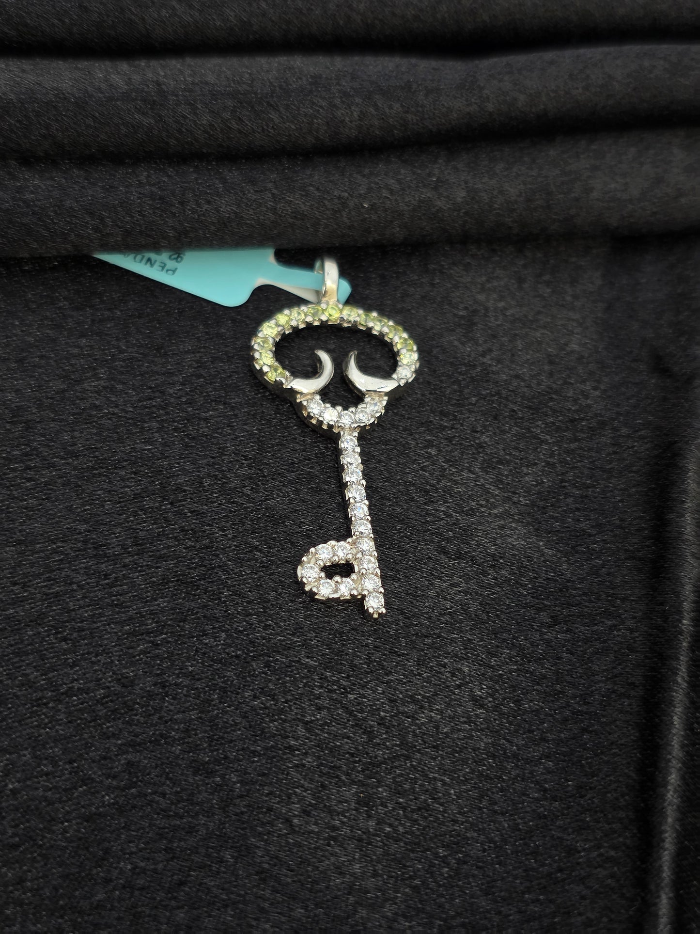 LADIES SILVER PENDANT SP053