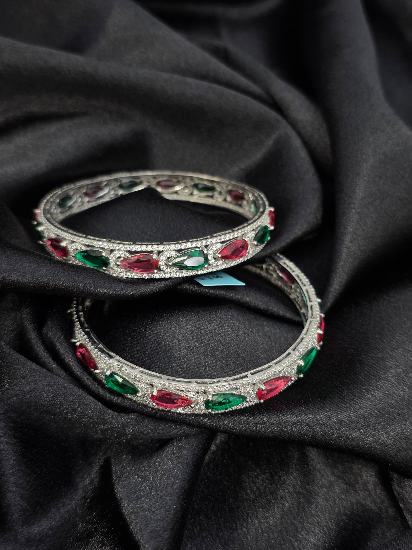 PURE SILVER BANGLES SIZE 2.2 LB019