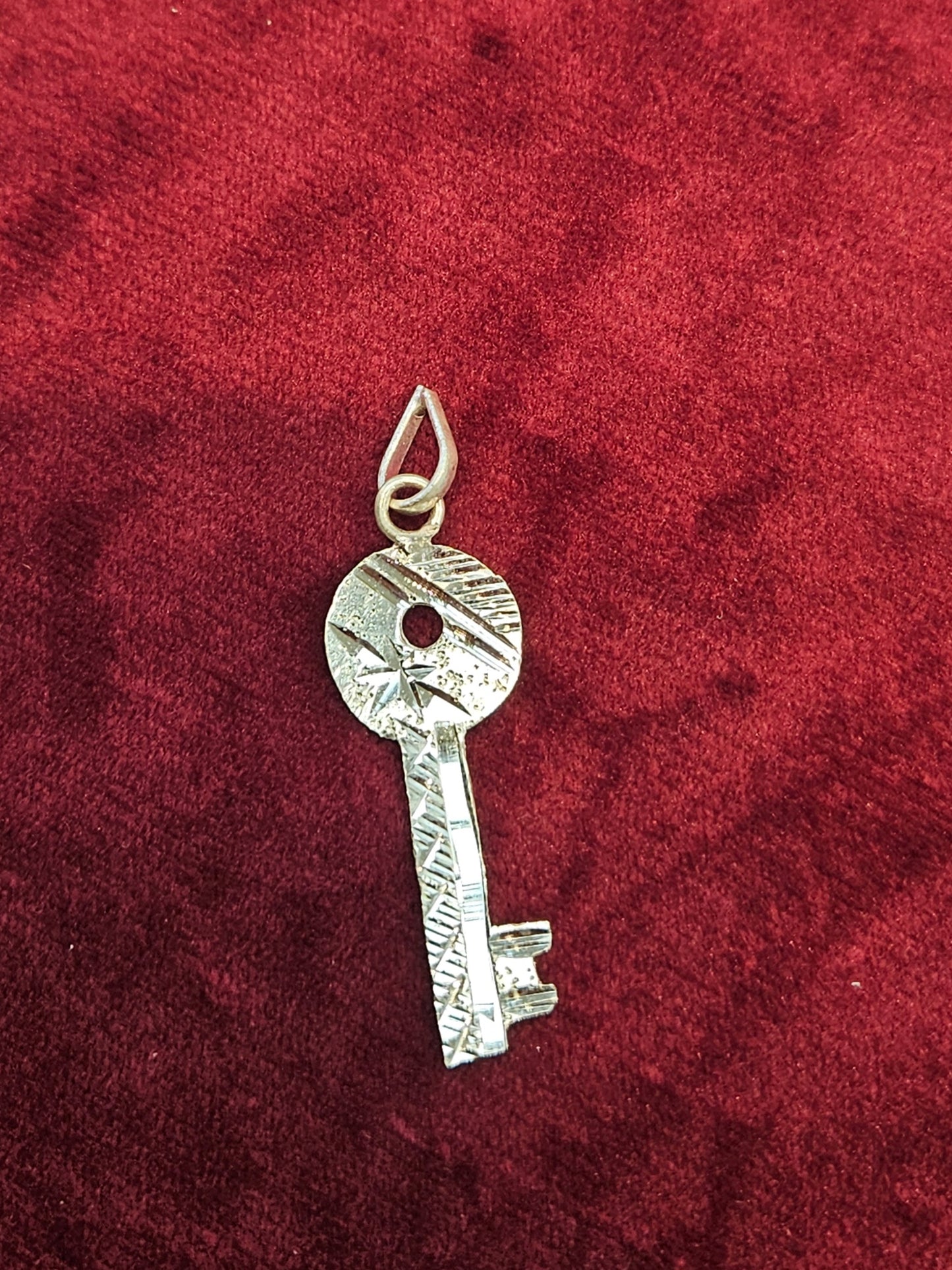 PURE SILVER KEY PI045