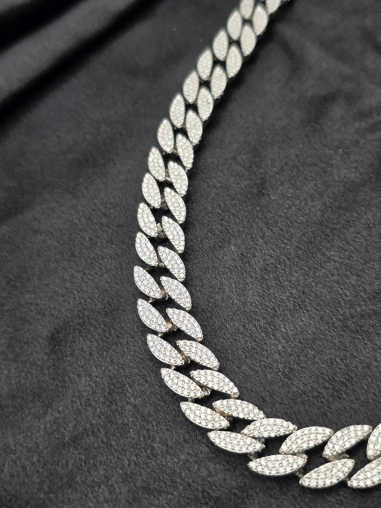 ICED 925 SILVER CHAIN IC013