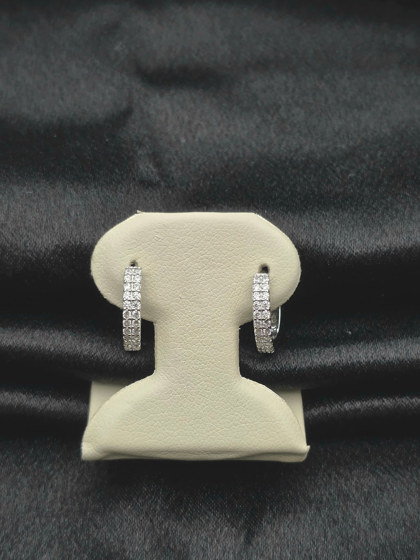 SILVER HOOPS GH073