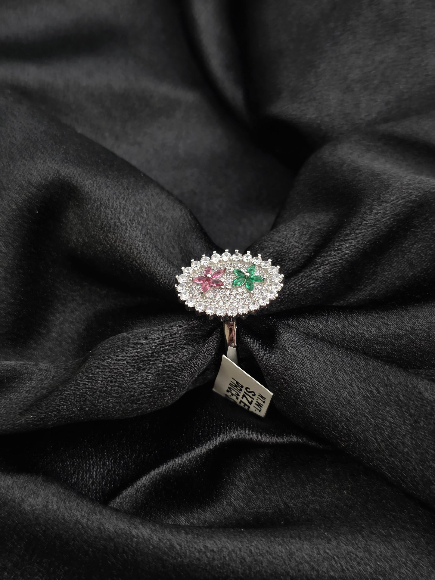 SILVER RING SIZE 8 GR162