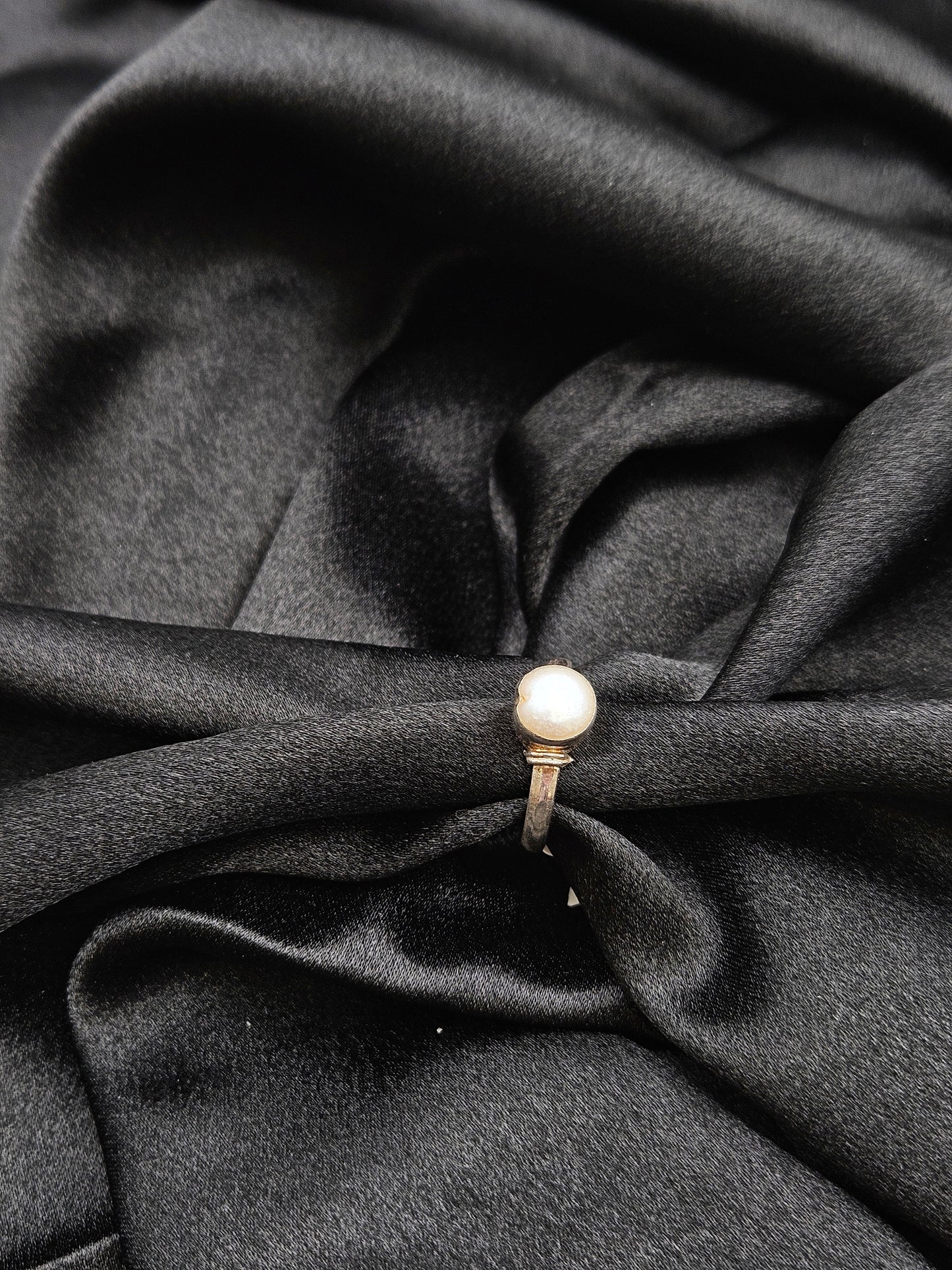 PEARL SILVER RING SIZE 10 GR315