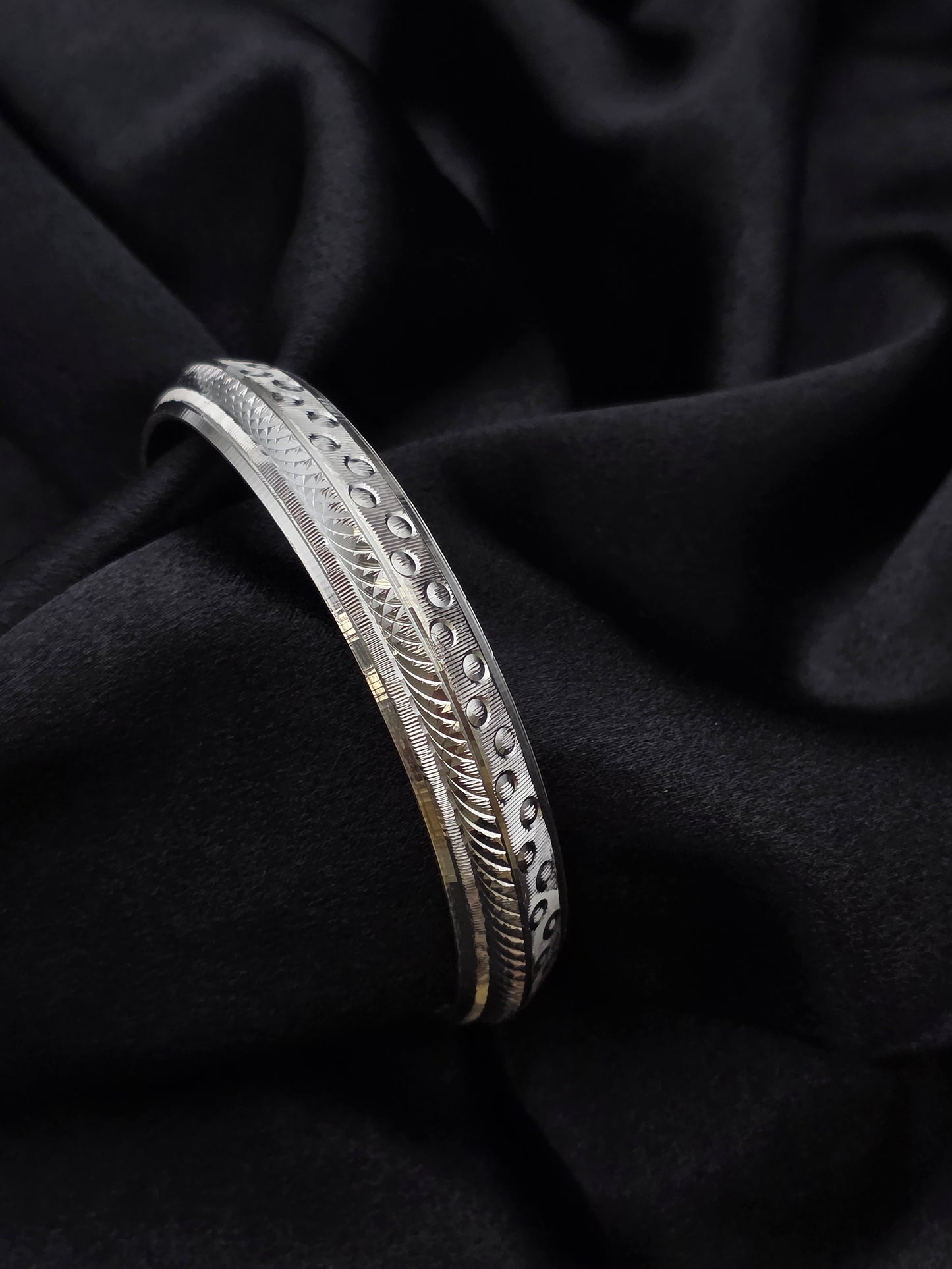 MENS SILVER KADDA SIZE 2.7 MK090