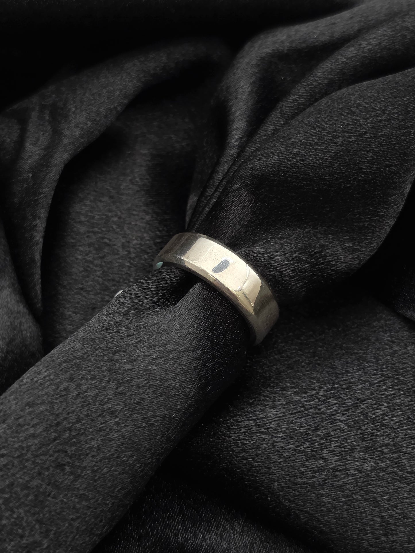 SILVER BAND SIZE 6 GR396