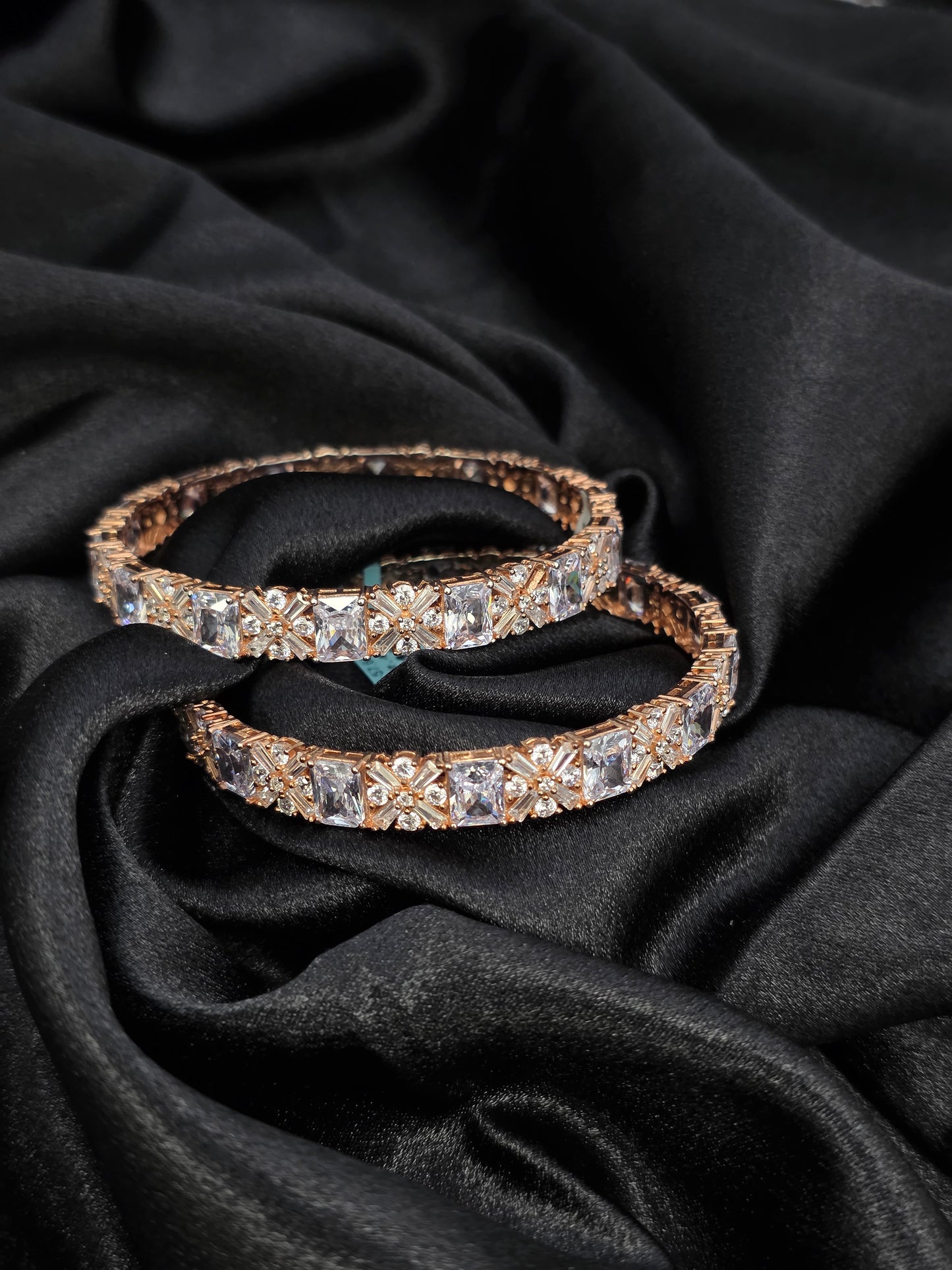 PURE SILVER BANGLES SIZE 2.4 LB017
