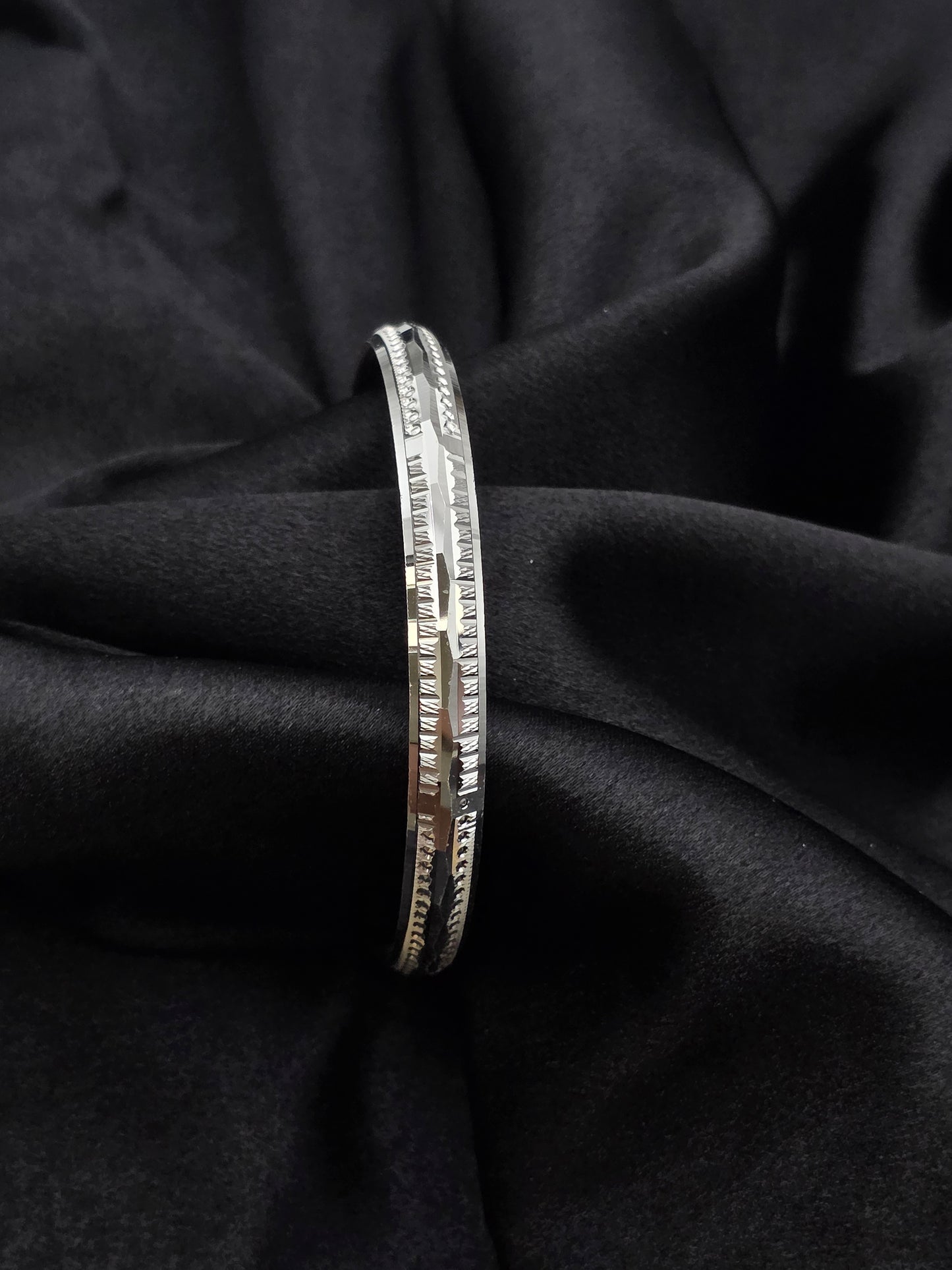 MENS SILVER KADDA SIZE 3 MK080