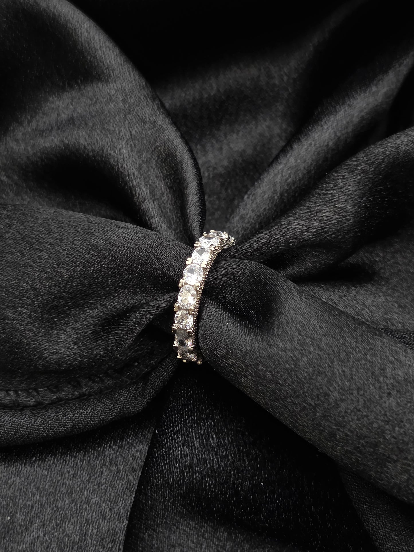 SILVER RING SIZE 7 GR294