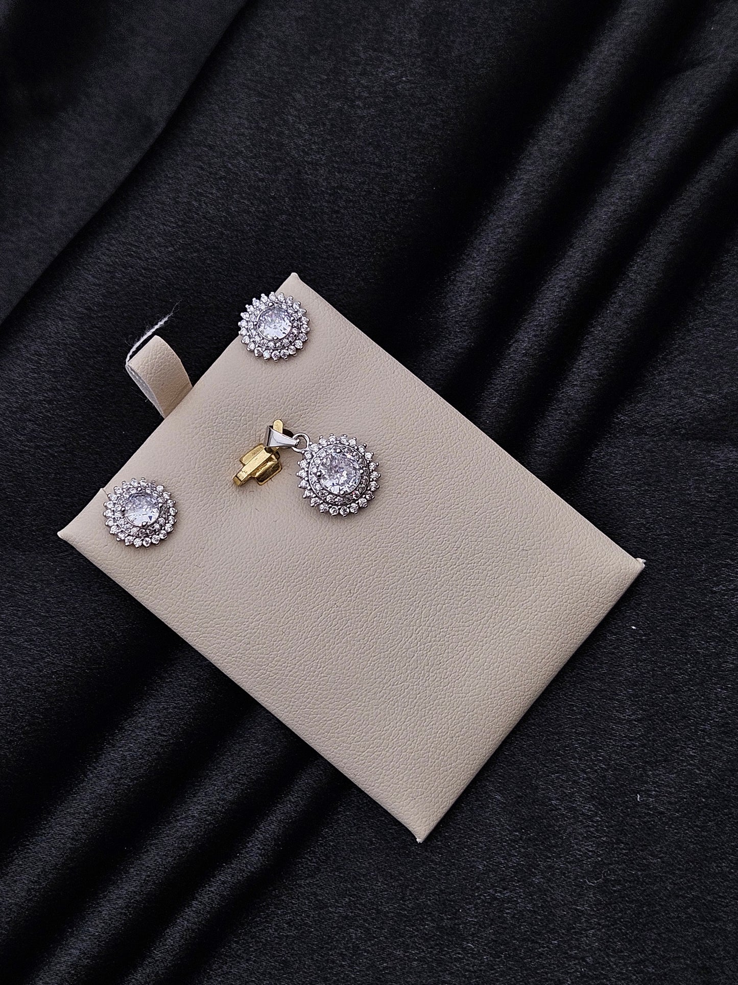 SILVER PENDANT SET PS001