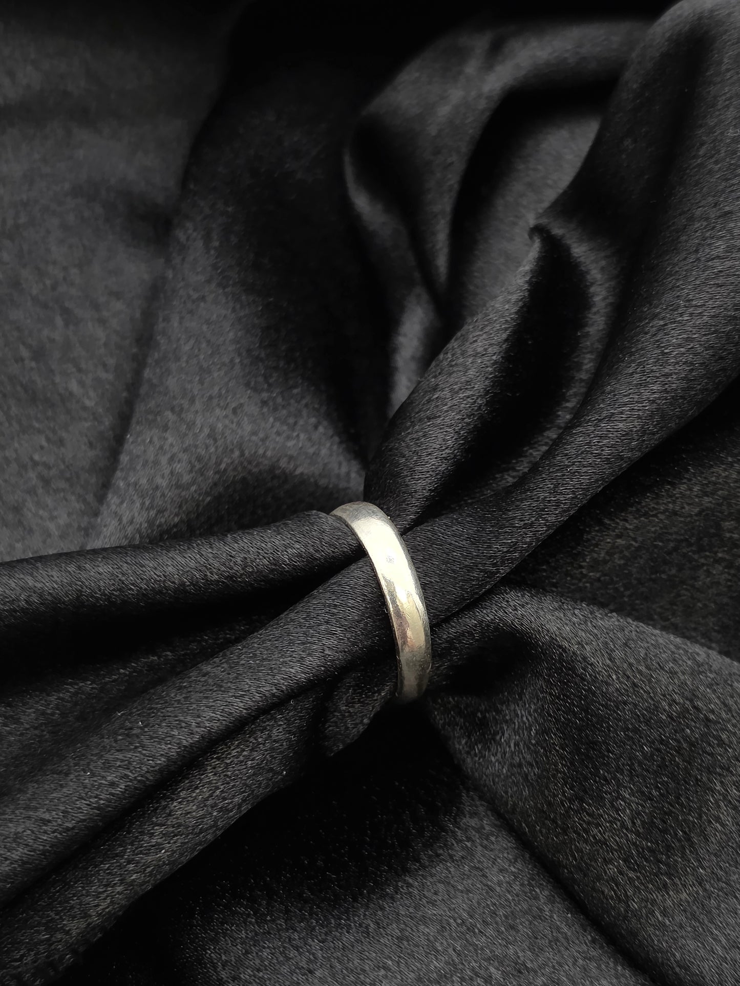 SILVER BAND SIZE 8 GR461