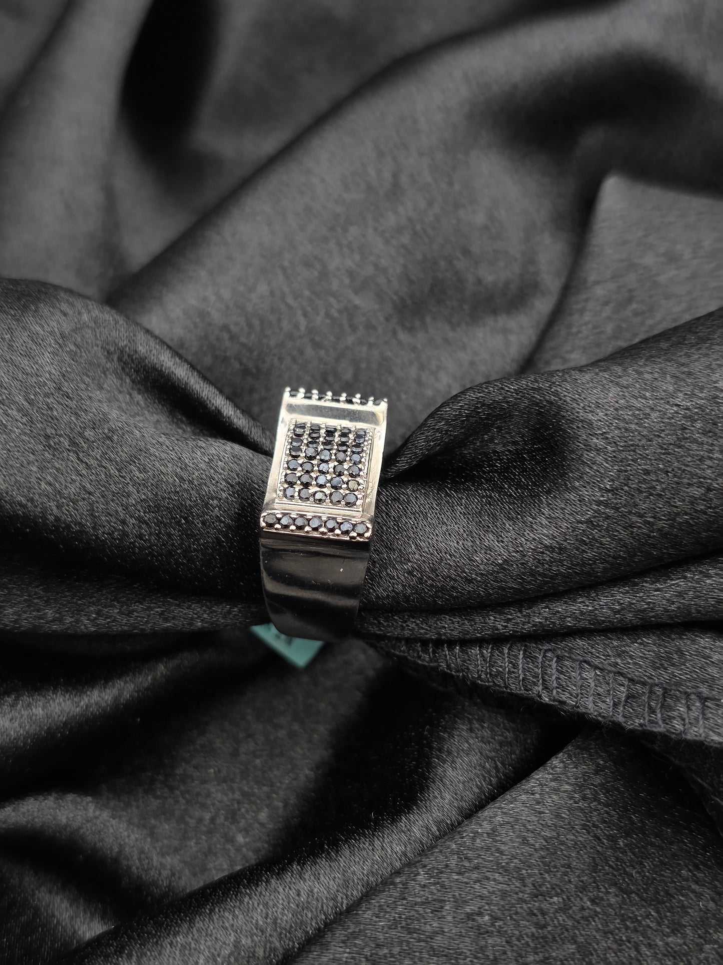 BOYS SILVER RING SIZE 8 BR037