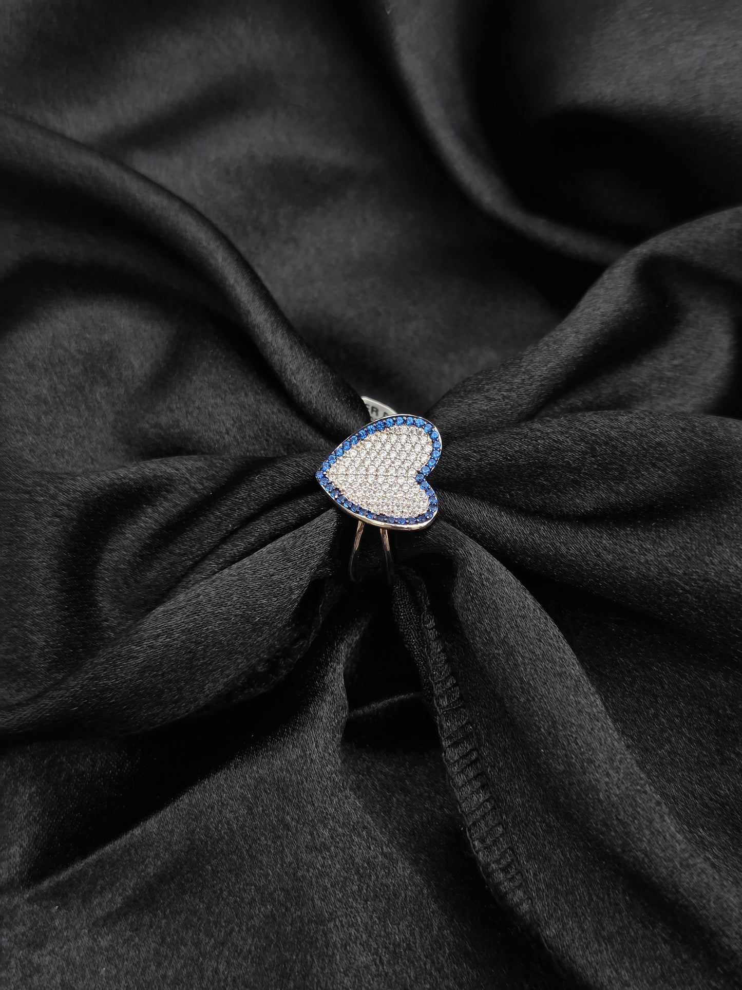 SILVER RING SIZE 8 GR171