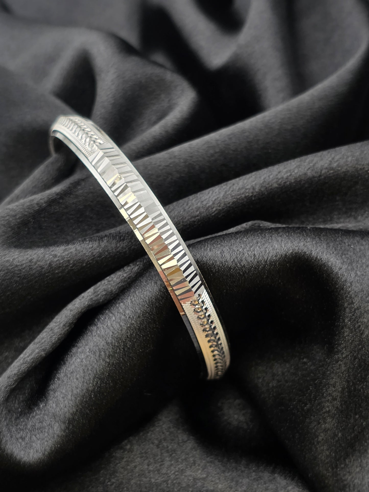MENS SILVER KADDA SIZE 2.7 MK096