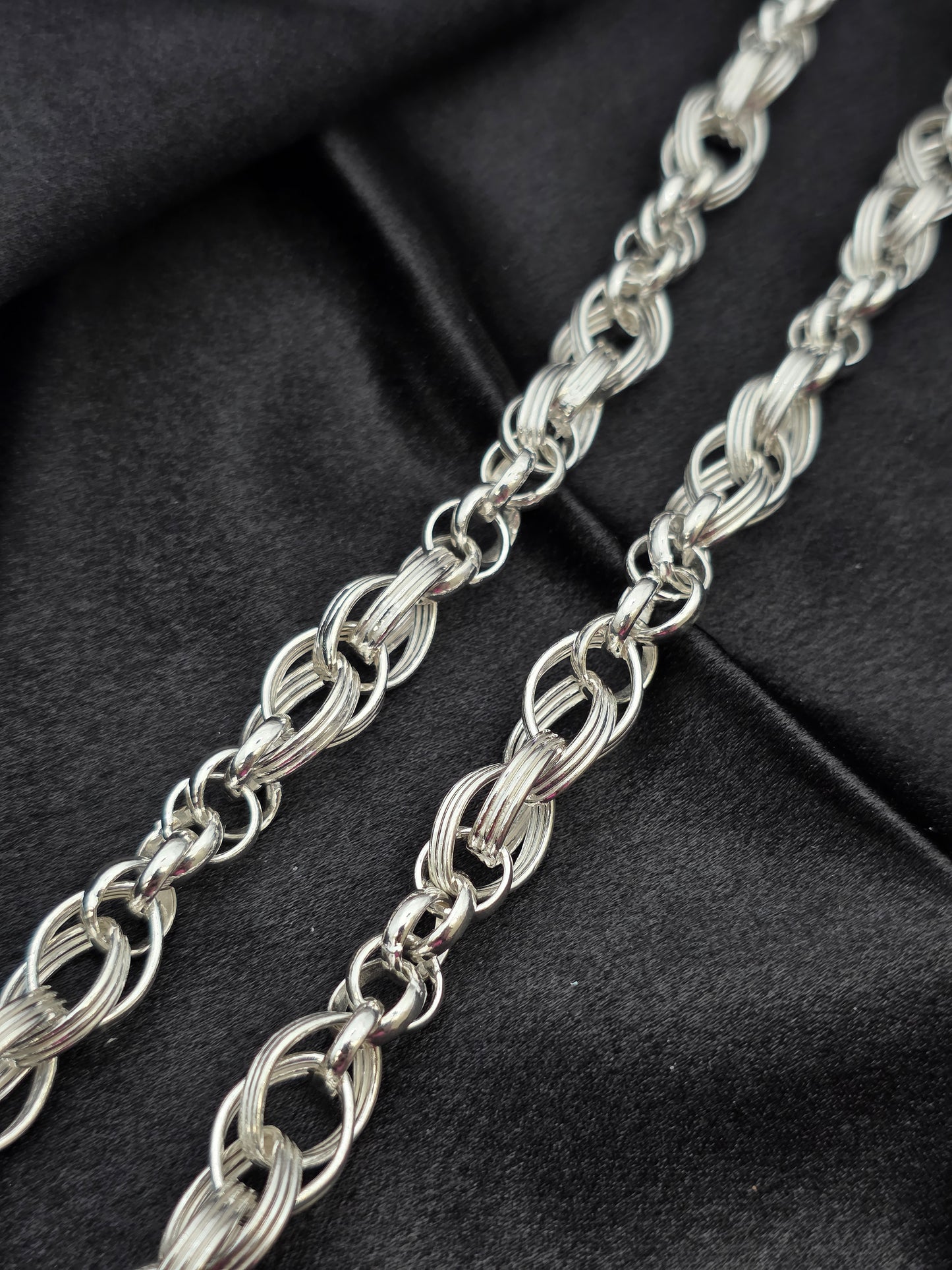 BOYS SILVER CHAIN 20INCH BC002