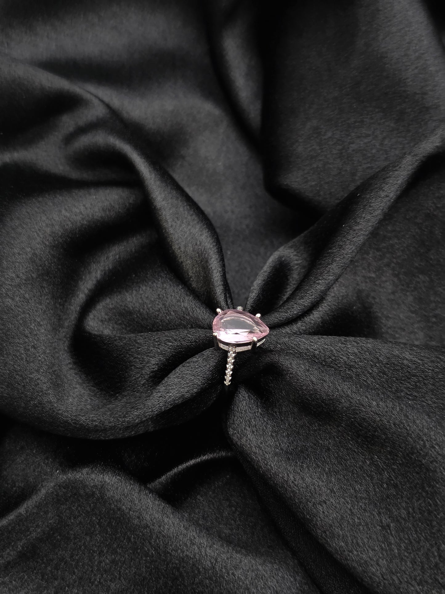 SILVER RING SIZE 8 GR156