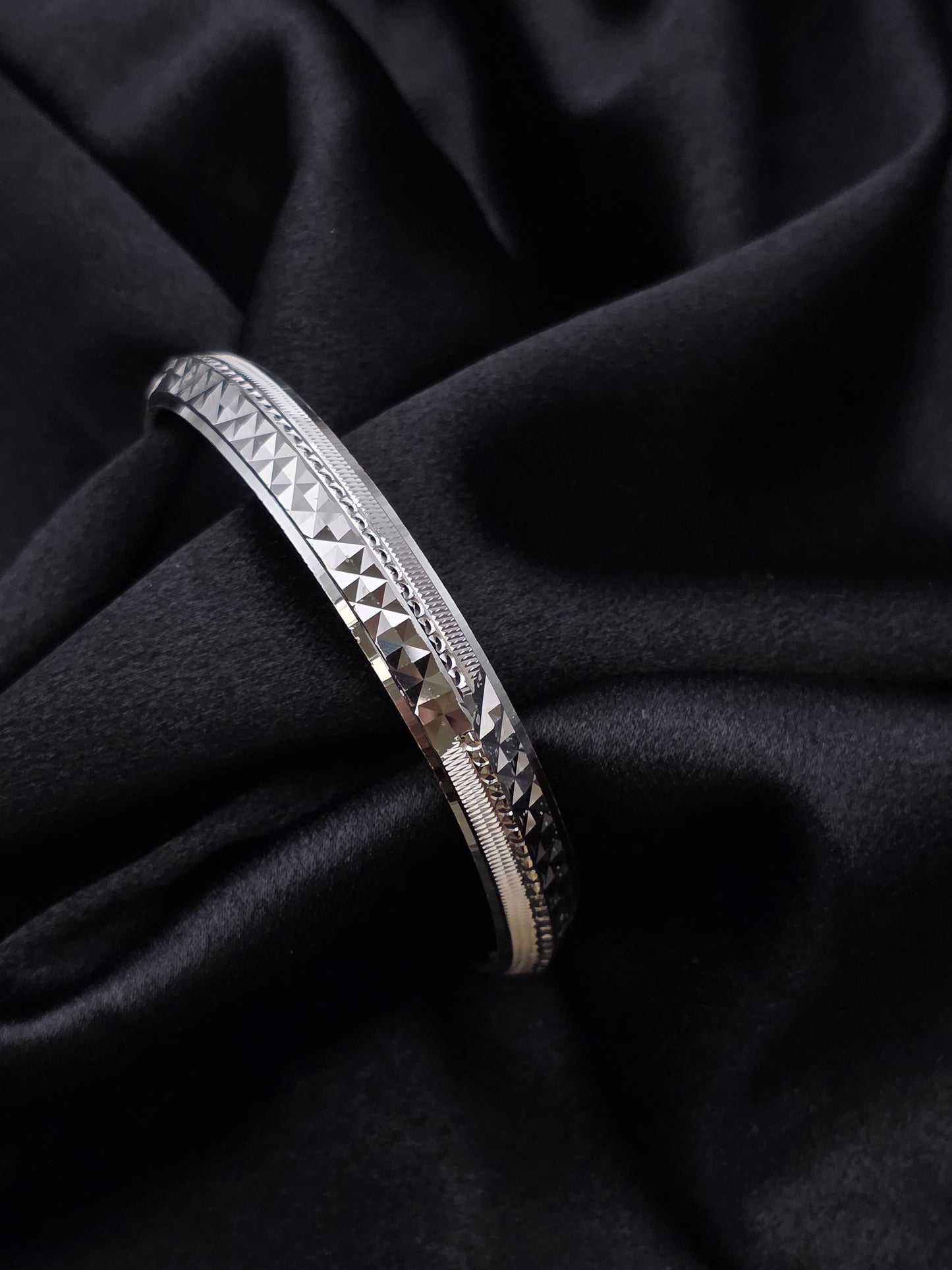 MENS SILVER KADDA SIZE 2.6 MK085