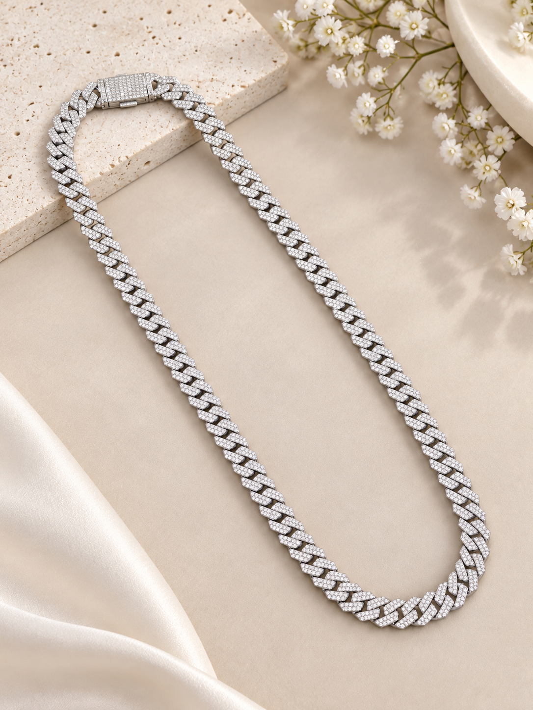 ICED OUT CHAINS