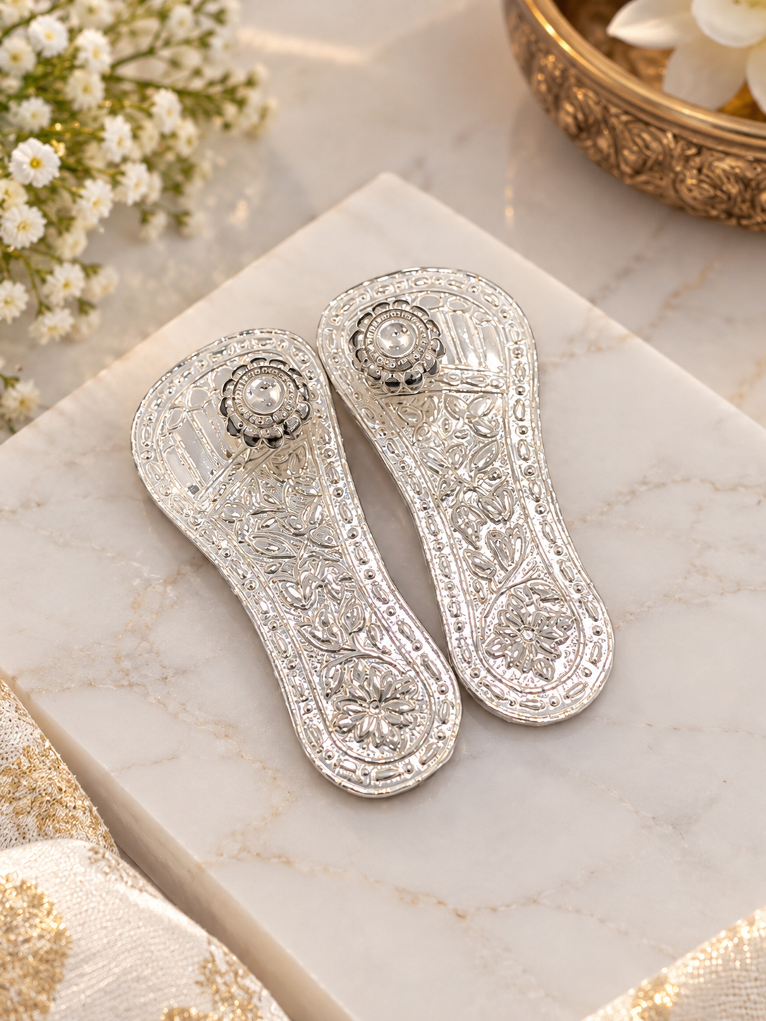 PURE SILVER CHARAN PADUKA/KHADAU
