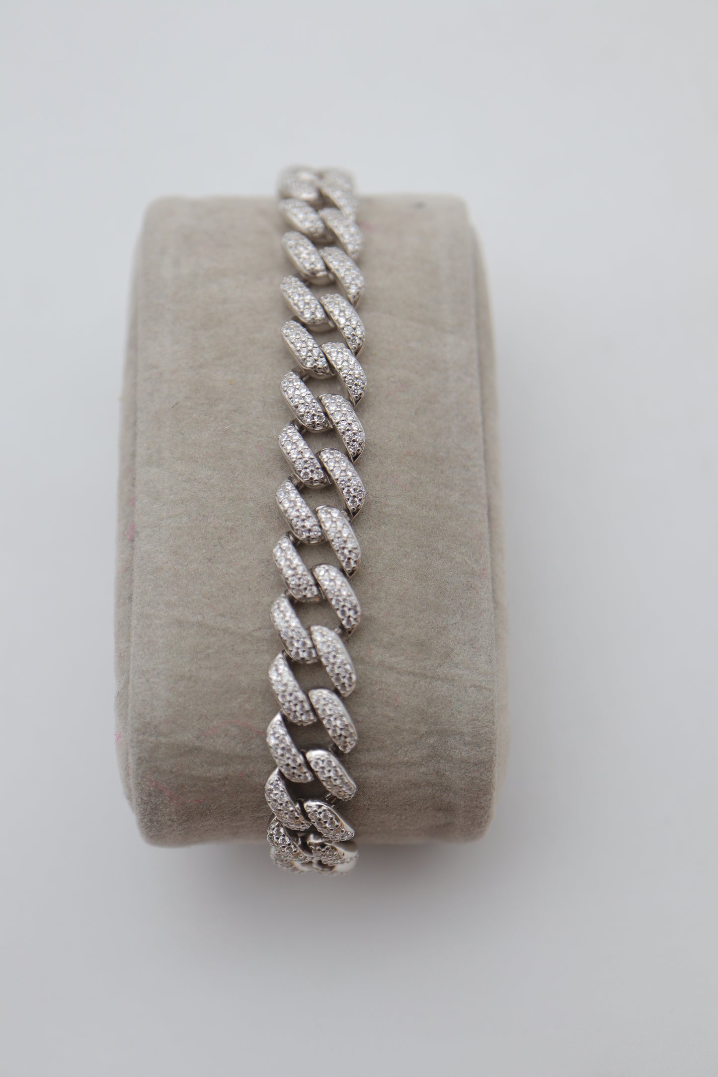 ICED BRACELET IB016