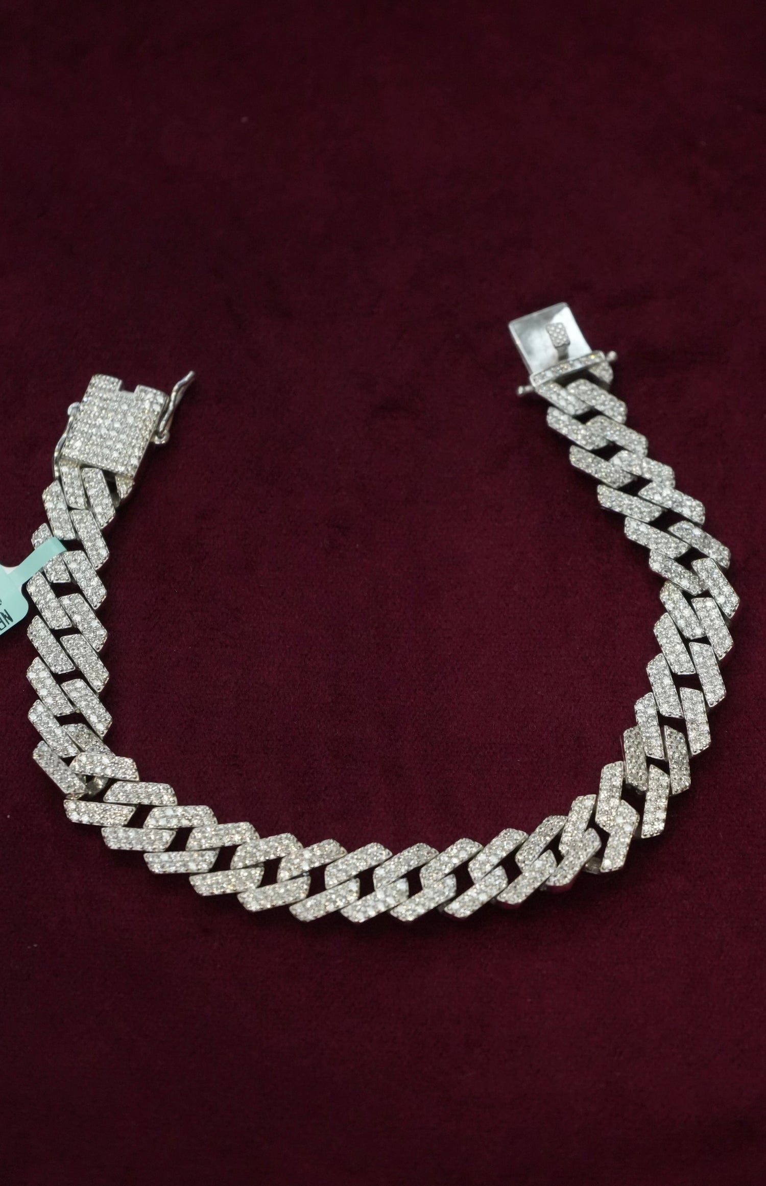 SILVER ICED BRACELET IB038