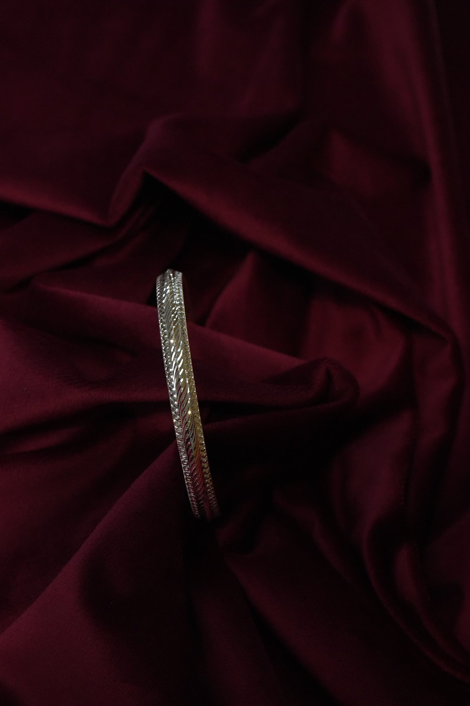 MENS SILVER KADA SIZE 3 BK190