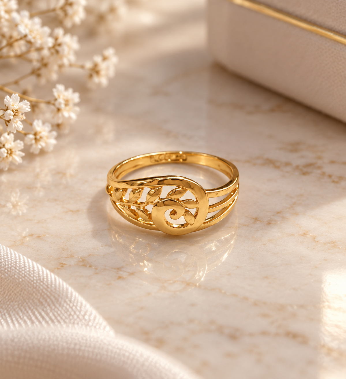 PURE SILVER GOLD PLATED RING SIZE 6 GP120