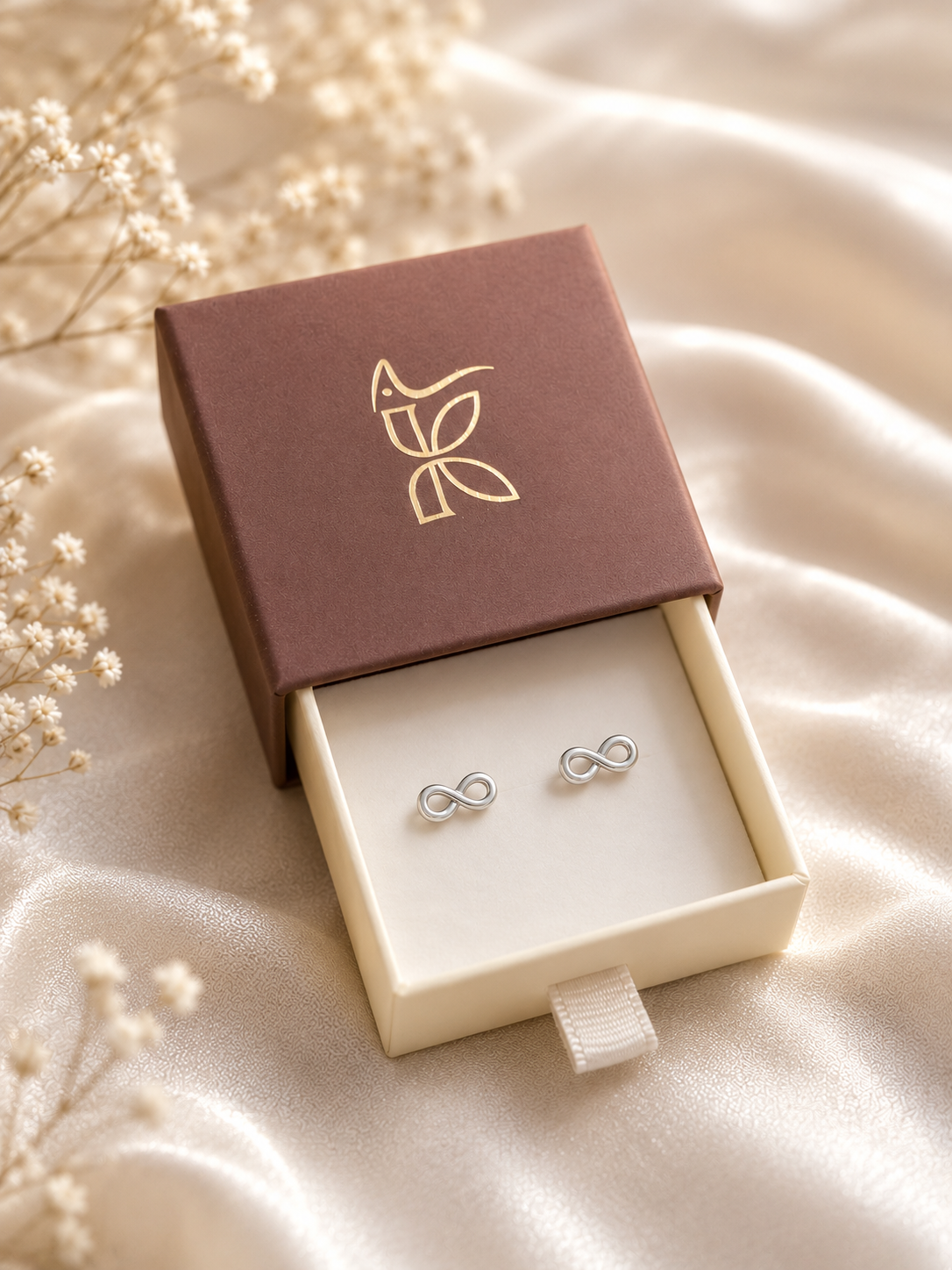 925 SILVER INFINITY EARSTUDS GE806