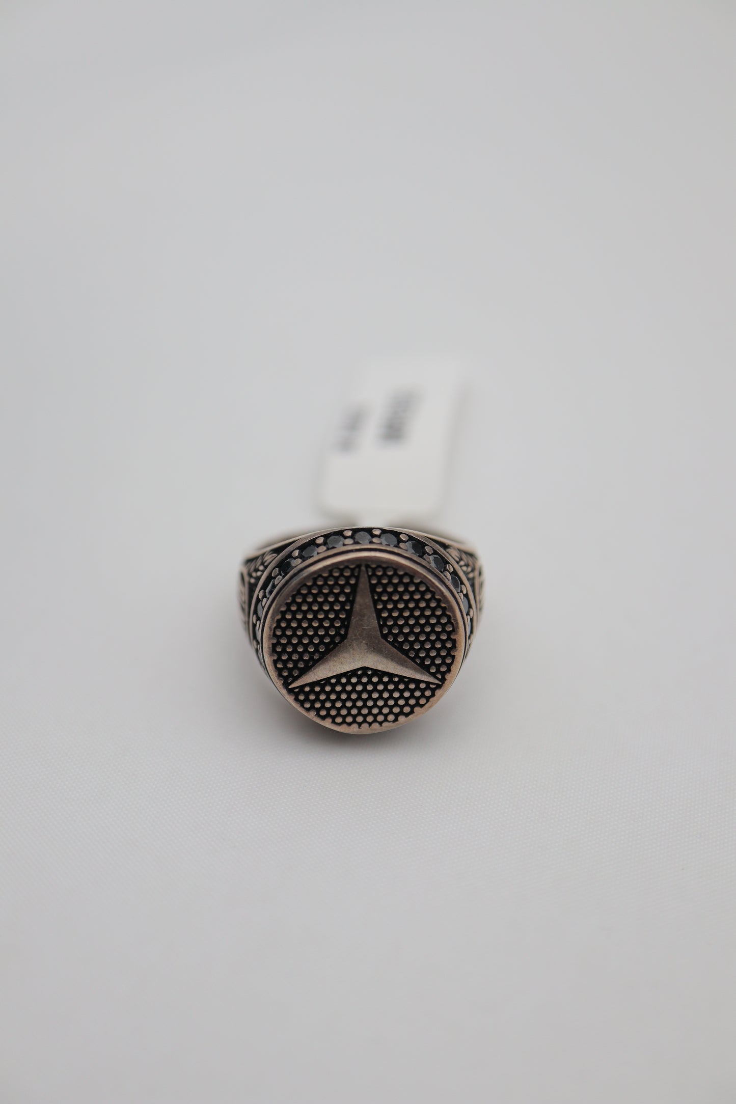 BOYS RING SIZE 8 MR055