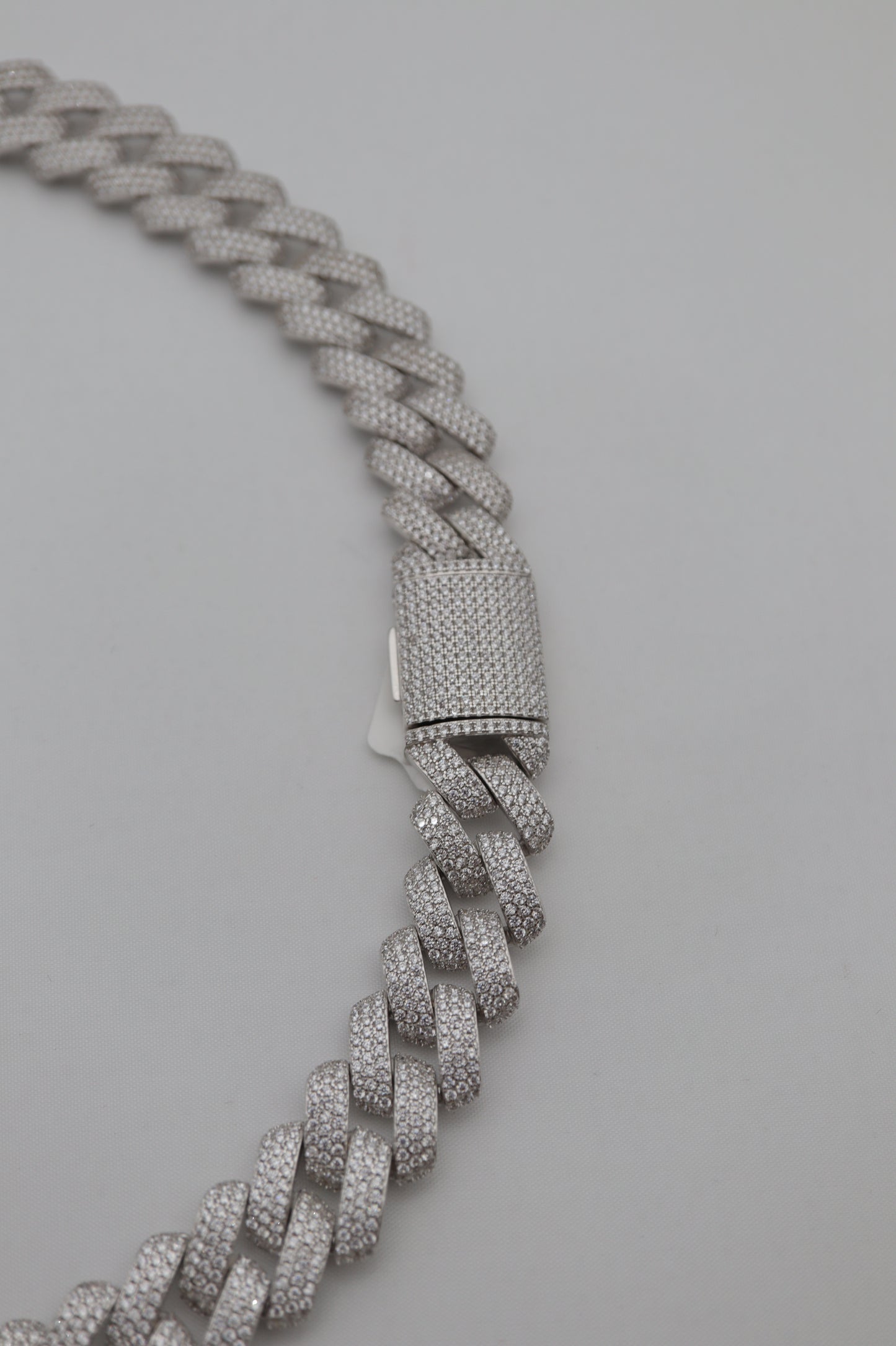 ICED CHAIN IC002