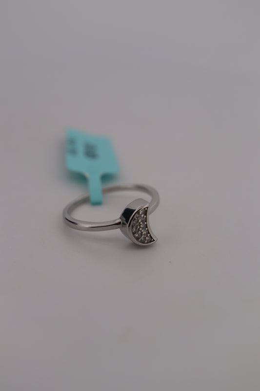 GIRLS RING SIZE 5 GR109