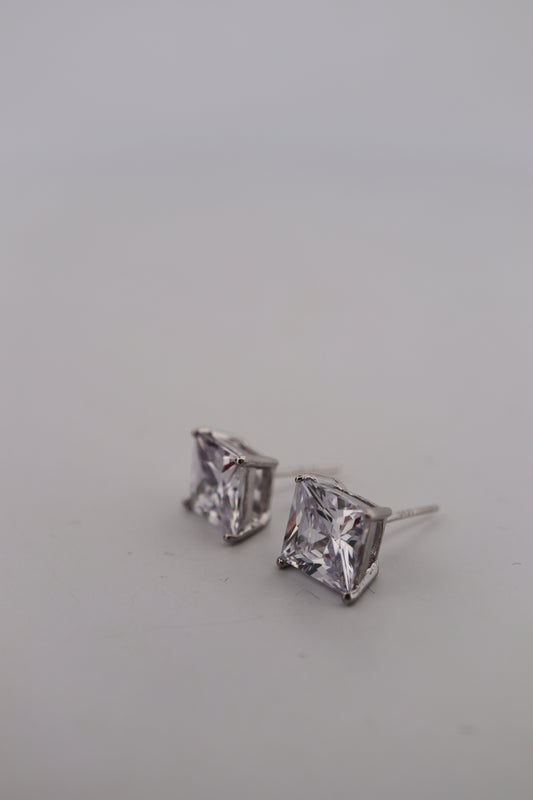 ZIRCON 925 SILVER STUDS BE084