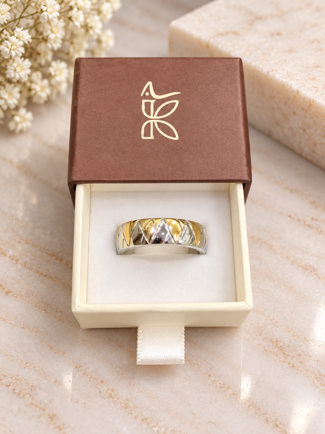 925 SILVER BAND SIZE 10 BR146