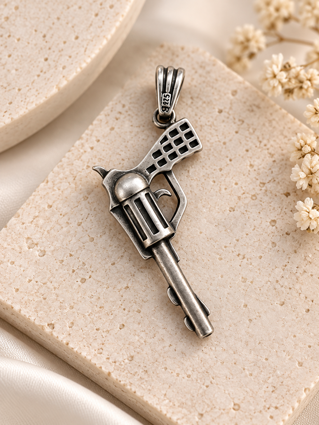 925 SILVER BOYS PENDANT SP427